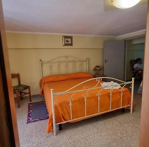Casa Sybaris 20 Mt Dalla Stazione 1 Piano *